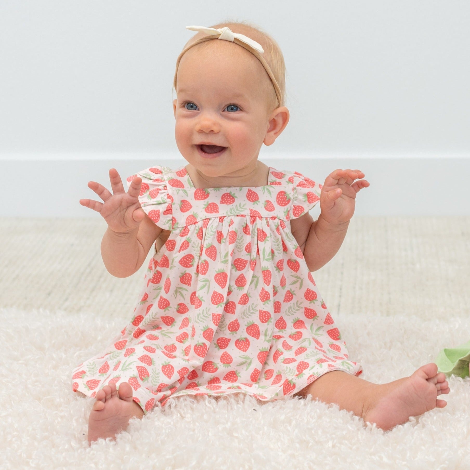 Bamboo Flutter Sleeve Dress with Bloomer (Little Chick Print)
